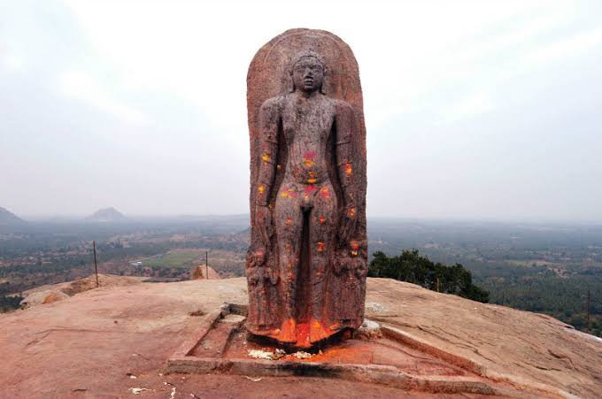 57-foot Gomateshwara statue atop Vindhyagiri Hill, Shravanabelagola