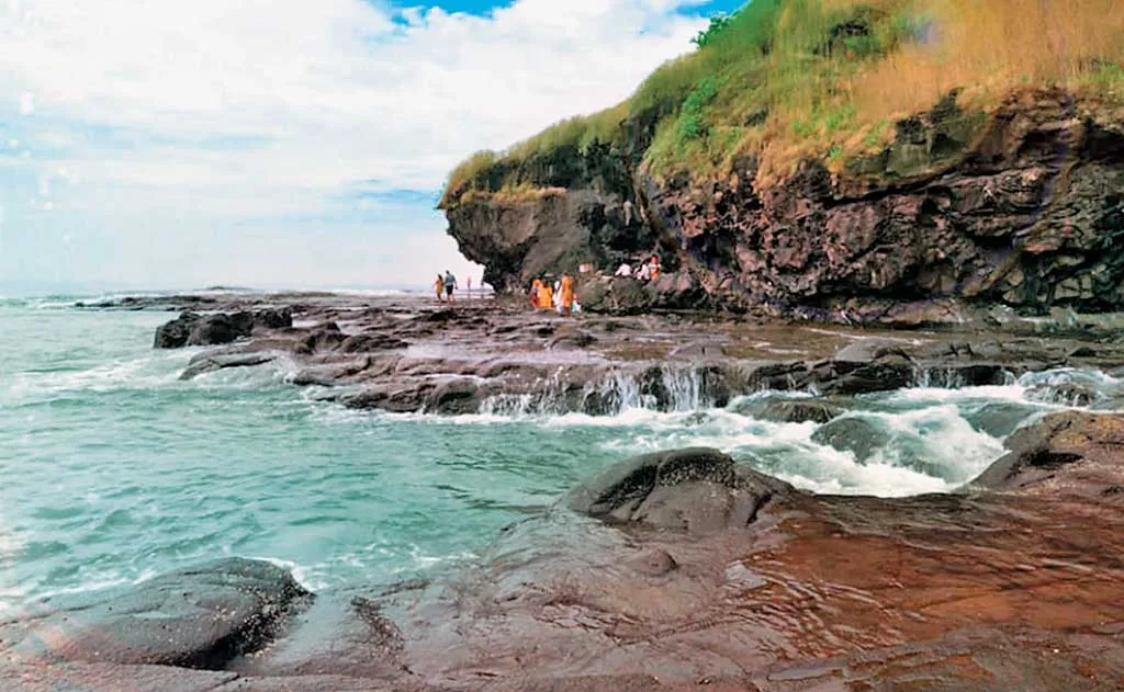  Harihareshwar Beach mumbai
