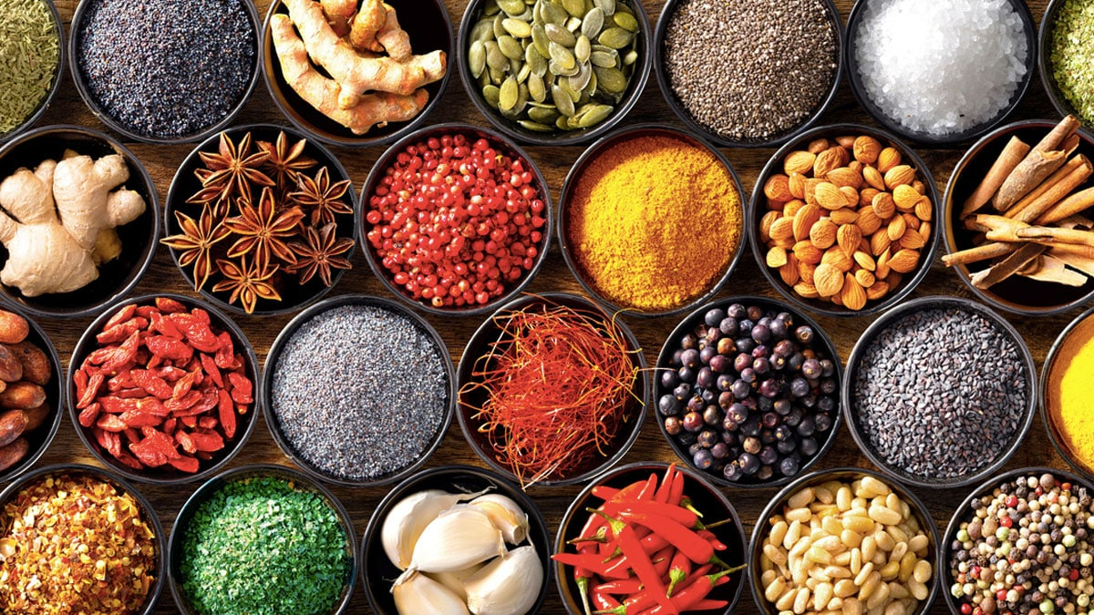 Spice market with regional Indian spices for cooking