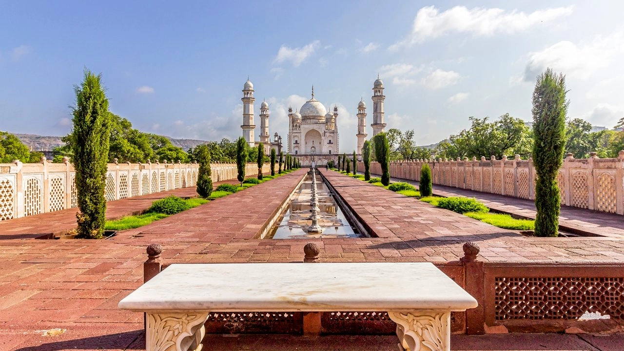 bibi-ka-maqbara