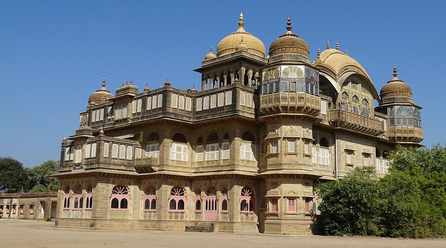 laxmi-vilas-palace