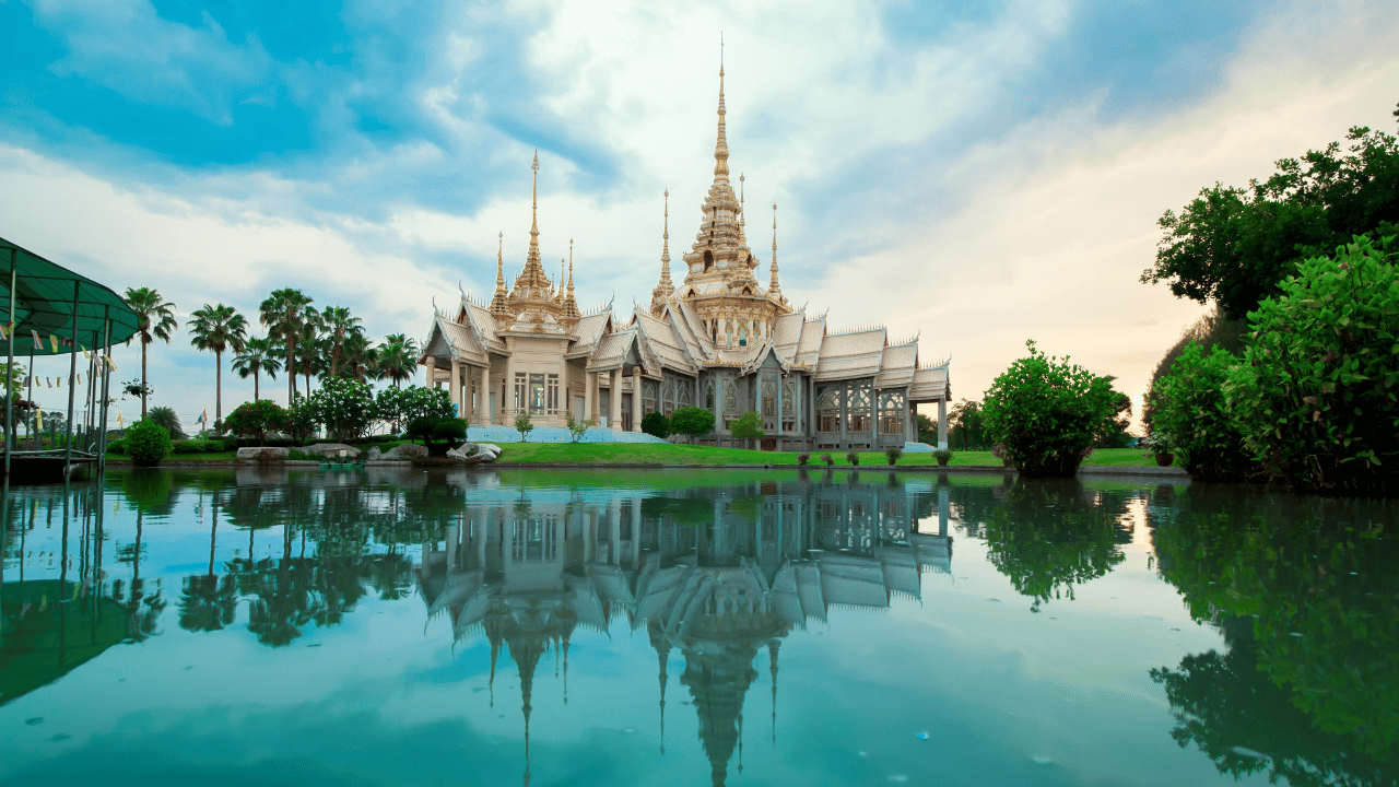Bangkok-Pattaya Escape