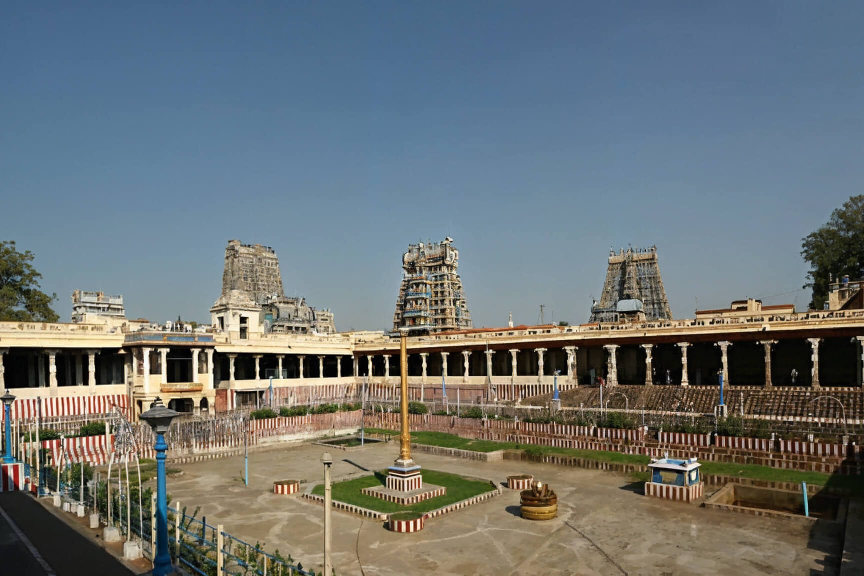Meenakshi Sundareswarar Temple