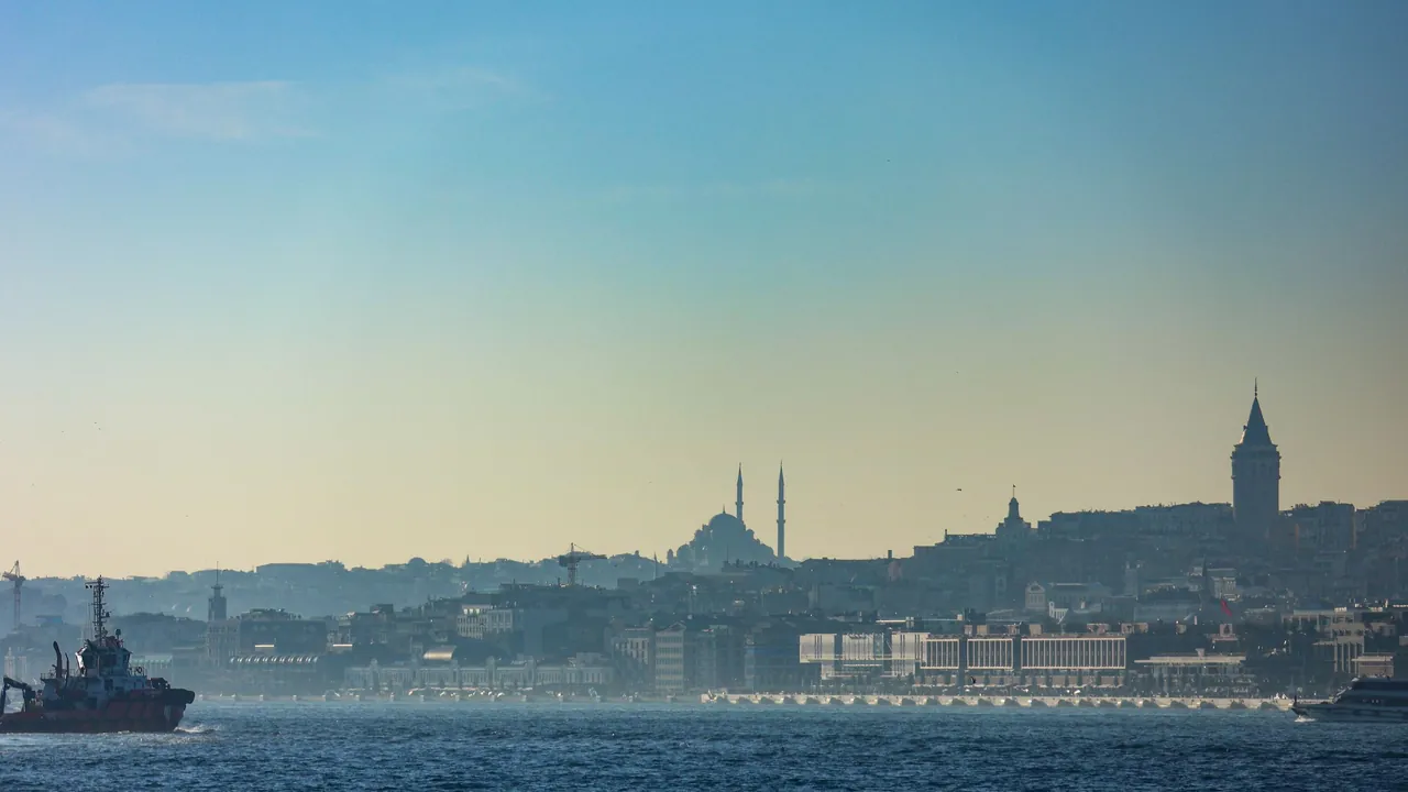 Istanbul skyline with Bosphorus view for a Turkey tour package
